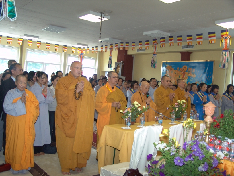 Đại lễ Phật Đản, PL 2557 tại chùa Vĩnh Nghiêm(CHLB Đức)